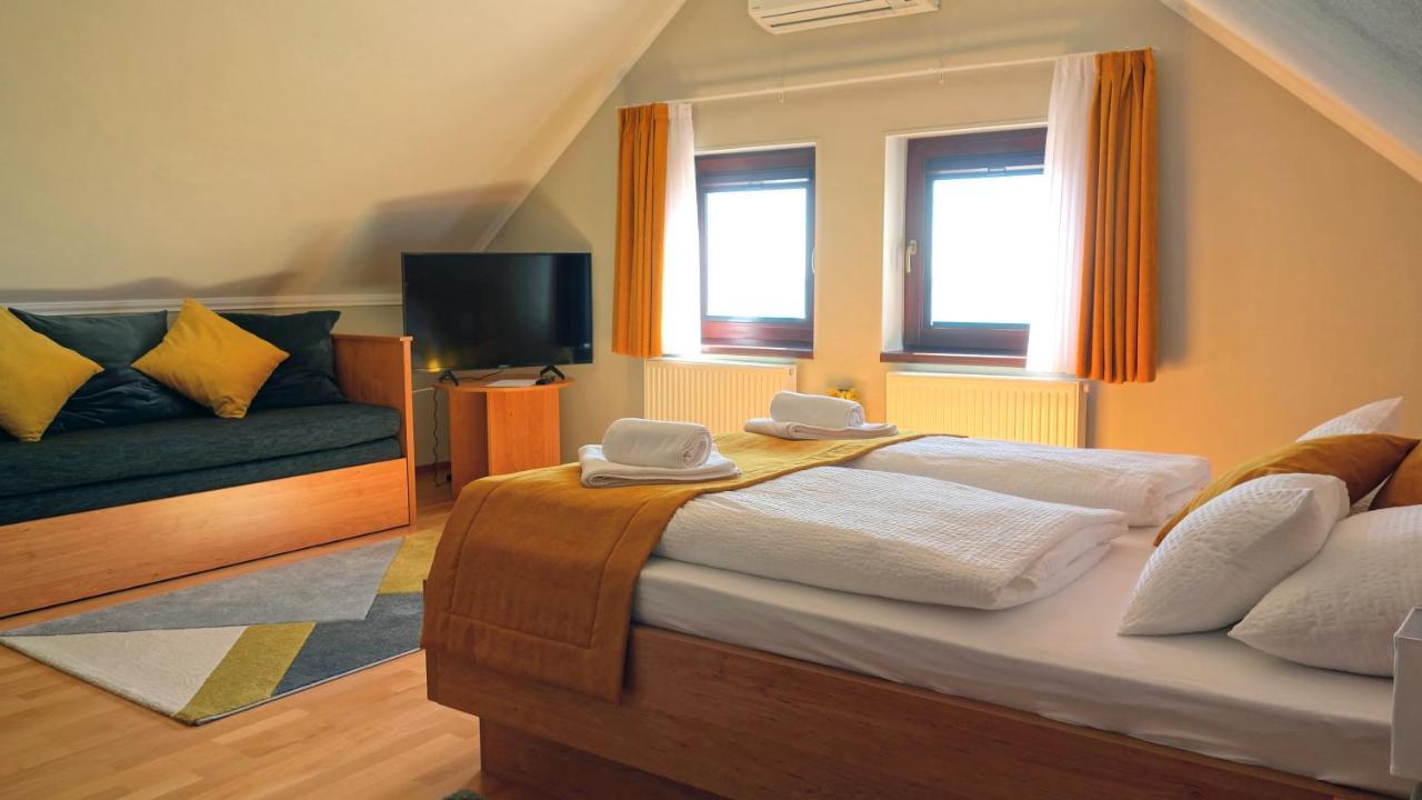 Ferenc Vendeghaz Hotell Tihany Eksteriør bilde